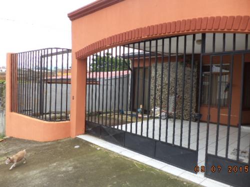 Vendo casa en Santo Domingo de HerediaReside - Imagen 1
