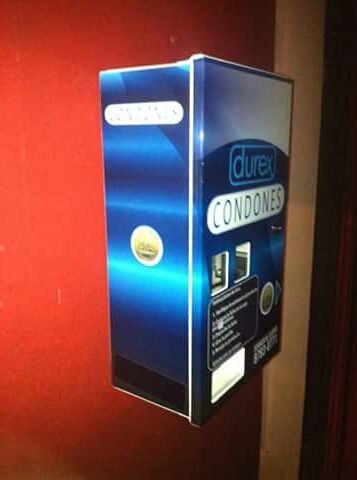 Vendo maquina dispensadora de condones 71830 - Imagen 2